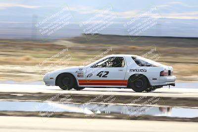 media/Nov-16-2025-CalClub SCCA (Sun) [[2975c16dfc]]/Group 6/Turn 1/